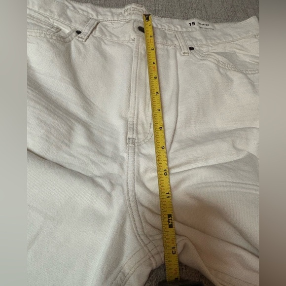 ARIZONA JEAN CO. HI-RISE WIDE LEG RIPPED DISTRESSED WHITE CASUAL JEANS SZ 15 J - Picture 10 of 11